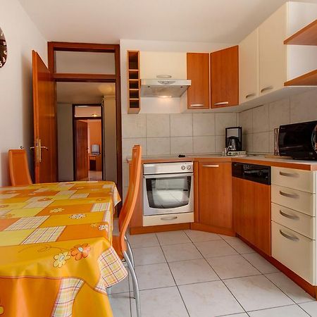 Apartment Mario Мали-Лошинь Номер фото