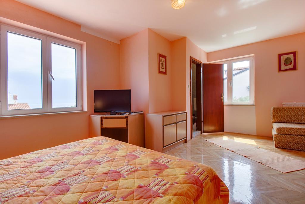 Apartment Mario Мали-Лошинь Номер фото